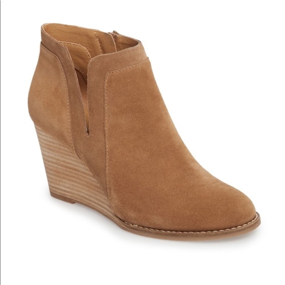 Lucky Brand Shoes - Coveted Lucky brand Yabba bootie!!